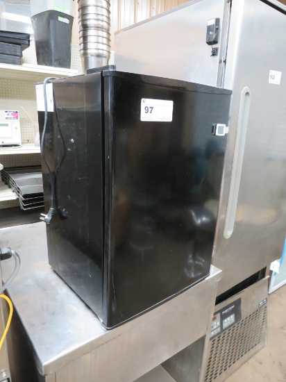 Compact Refrigerator