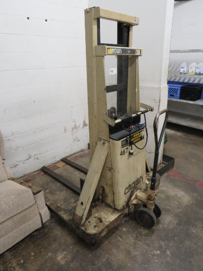 CROWN SEMI-ELECTRIC STACKER