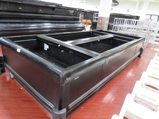 HILL/PHOENIX OWIZ FREEZER CASES 2015 (1-8FT ISLAND, 2-6FT END BUNKERS) - NO COMPRESSOR