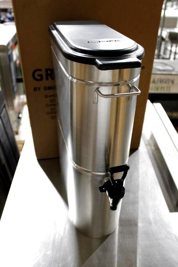 NEW GRINDMASTER 6700-30001 STAINLESS STEEL 3-GALLON TEA DISPENSER
