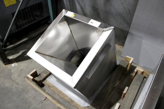 NEW STAINLESS STEEL 23X23 DUCT THIMBLE EXHAUST FAN CURB - 1 PIECE CURB ASSEMBLY - 5/12 PITCH ROOF CU