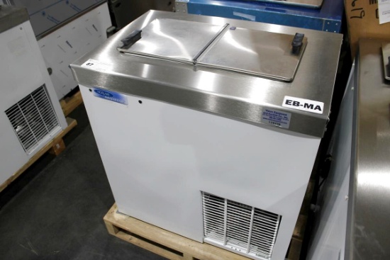 NEW 32IN NORLAKE DC-2S SELF CONTAINED FLIP-LID ICE CREAM DIPPING CABINET