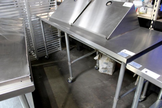 7FT STAINLESS STEEL TABLE ON CASTERS