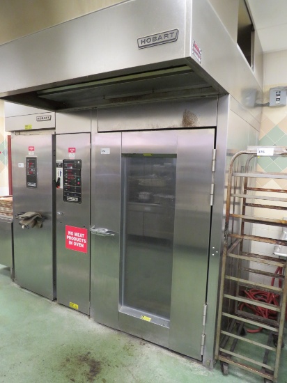 HOBART HBA2G GAS RACK OVEN W/2 RACKS 2009