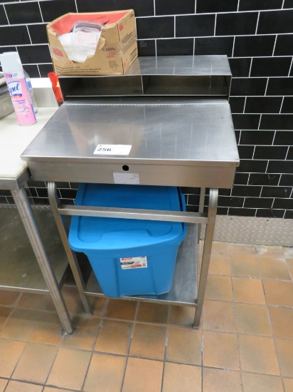 S/STEEL RECEIVING DESK