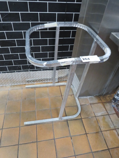 TRASH BAG STANDS