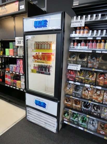 TRUE GDIM-26 SELF-CONTAINED ICE MERCHANDISER