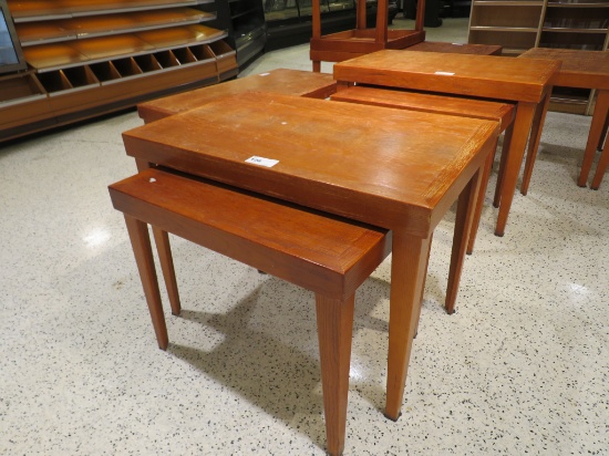 BAKERY DISPLAY TABLES 30X48, 30X38