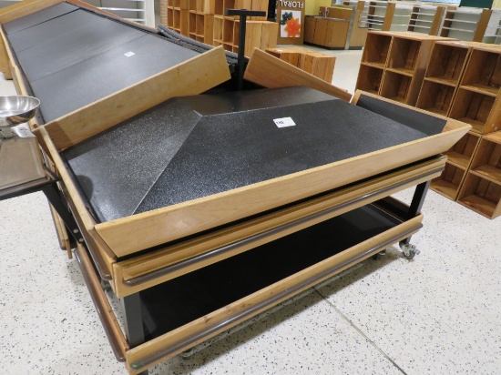 76-INCH PRODUCE DISPLAY TABLE
