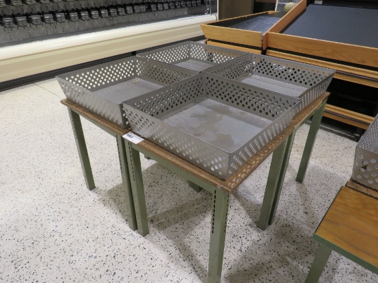 24X24 DISPLAY TABLES W/BULK BIN