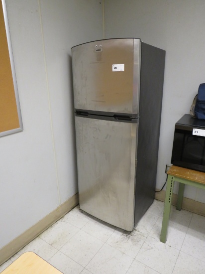SUMMIT REFRIGERATOR