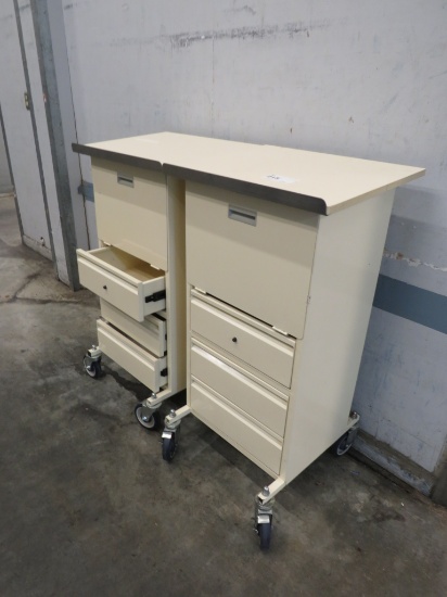 24-INCH MOBILE RECEIVING DESKS