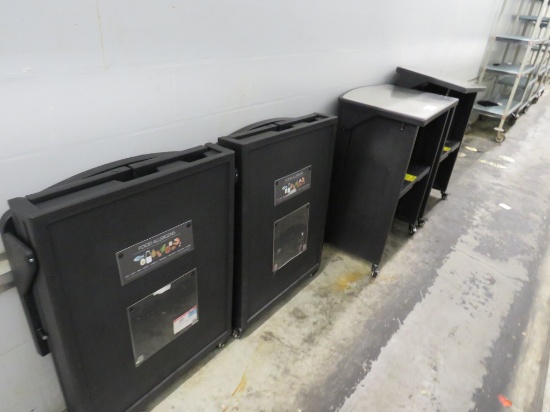28-INCH FOLDING DEMO TABLES