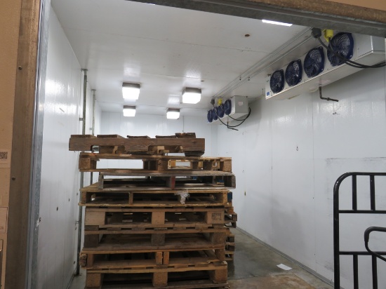 10X24X10 WALK-IN SEAFOOD COOLER - NO COMPRESSOR