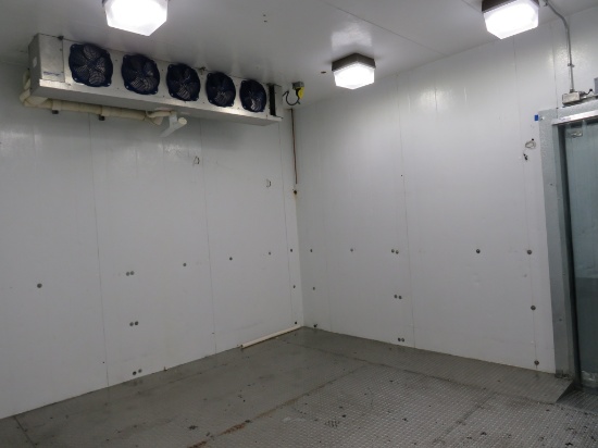 14X17X10 WALK-IN MEAT FREEZER - NO COMPRESSOR