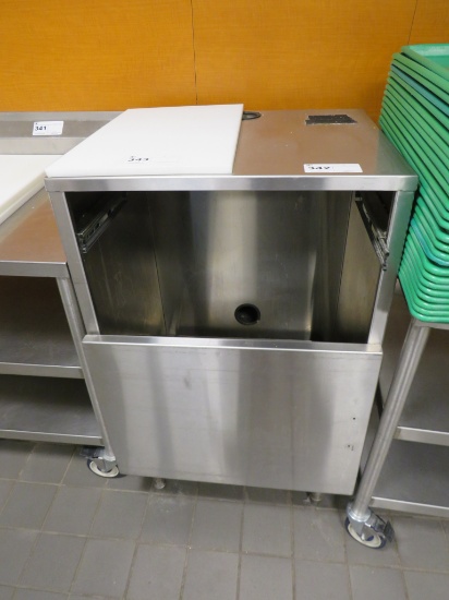 27-INCH S/STEEL RECEIVING DESK