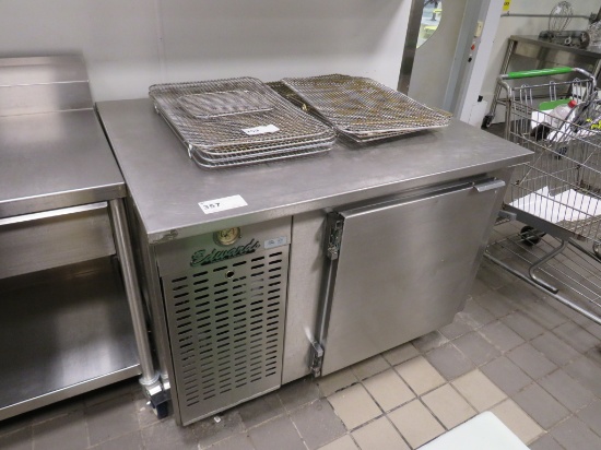 4FT EMI SELF-CONTAINED 1-DOOR WORKTOP COOLER