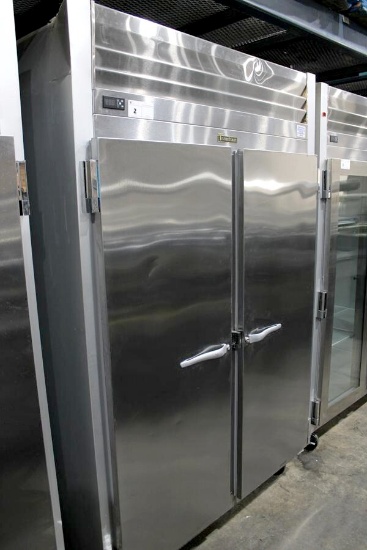 TRAULSEN G20010-032 SELF CONTAINED 2-DOOR COOLER 2021