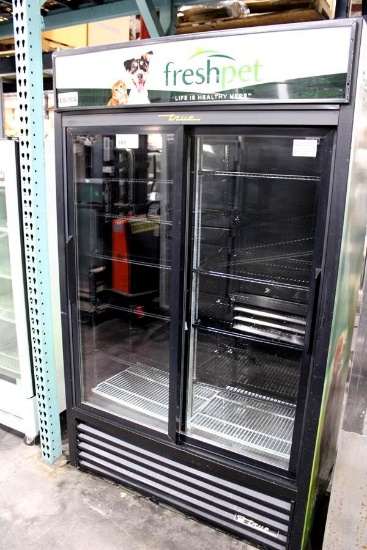 TRUE GDM-41SL-LD SELF CONTAINED 2-SLIDE DOOR COOLER