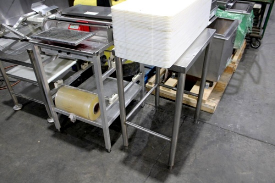 18INX24IN STAINLESS STEEL TABLE