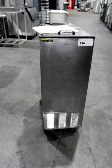 SILVER KING 15INX24IN FLIP-TOP FREEZER MERCHANDISER