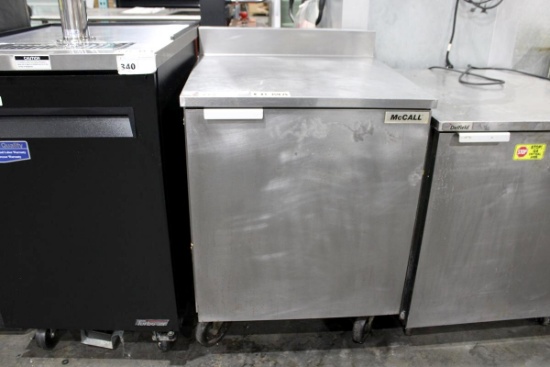 27IN MCCALL MCCSTR27-CKE SELF CONTAINED 1-DOOR WORKTOP COOLER