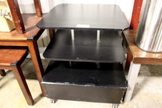 3FT X 3FT ROLLING 3-TIER DISPLAY
