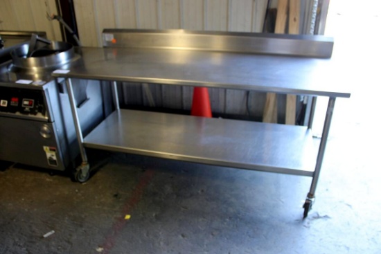 6FT STAINLESS STEEL TABLE ON CASTERS