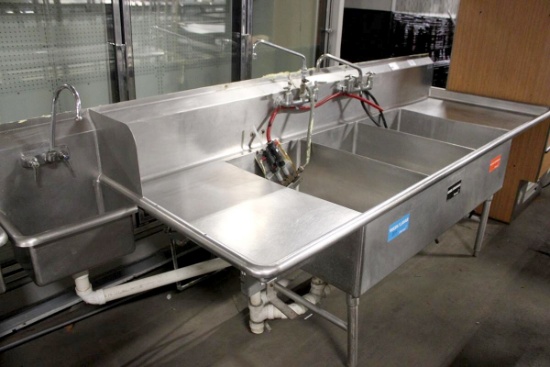 10FT STAINLESS STEEL 3-COMPARTMENT SINK W/ HAND SINK