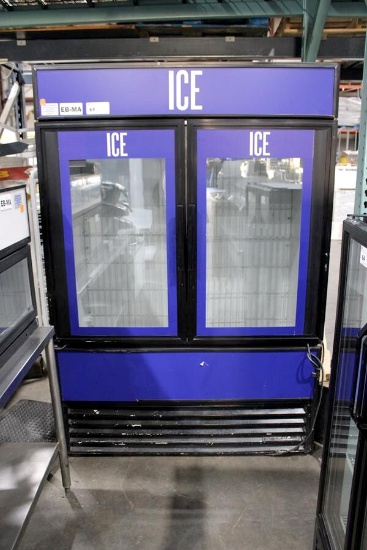 TRUE GDIM-49 SELF CONTAINED 2-DOOR BAGGED ICE MERCHANDISER