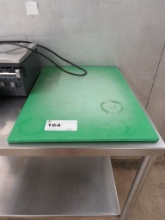 18X24 GREEN CUTTING BOARD