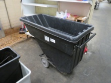 MEESE 1/2 YARD TILT-TRUCK