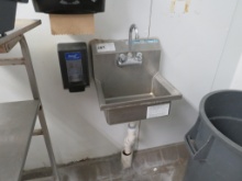 STAINLESS STEEL HAND SINK
