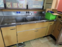 80-INCH 3-COMPARTMENT SINK