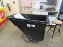 MEESE 1/2 YARD TILT-TRUCK