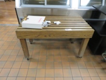24X48 BAKERY DISPLAY TABLE