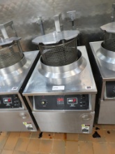 BKI BLF AUTO-LIFT FRYER WITH FILTER