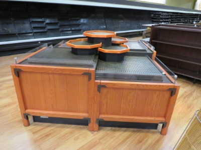 80x80 Barker Ob4r Produce Case - Remote Cooled, No Compressor
