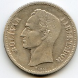 Venezuela 1924 & 1929 silver 2 bolivares, 2 VF pieces
