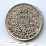 Latvia 1924-25 silver minors, 2 XF pieces