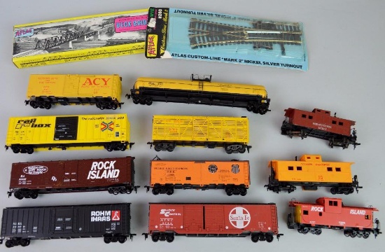 Assorted HO Traincar Grouping