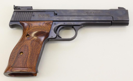 Smith & Wesson Model 41 semi-automatic pistol.