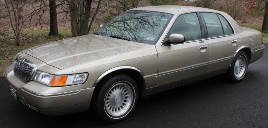 2000 Mercury Grand Marquis Passenger Car