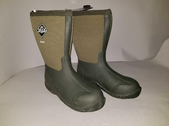 New Muck Boot Company Kid's Rover II Outdoor Sport Moss Pattern Boots.