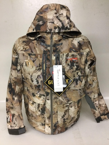 1 New Sitka Optifade Waterfowl Hudson Insulated Jacket.