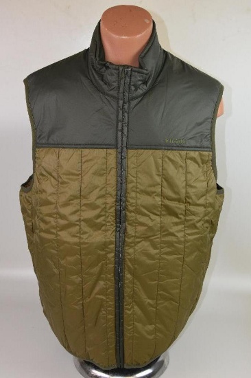 1 New Filson Ultra Quilted Light Vest.