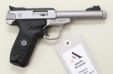 Smith & Wesson SW22 Victory semi-automatic pistol NIB.