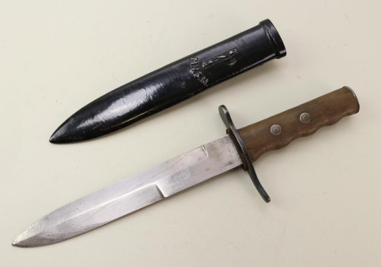 Italian WWII Fighting Knife/Dagger
