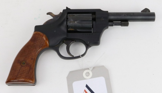 High Standard Sentinel Deluxe double action revolver.