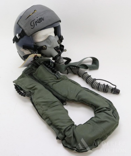 US Pilots Helmet and Vest